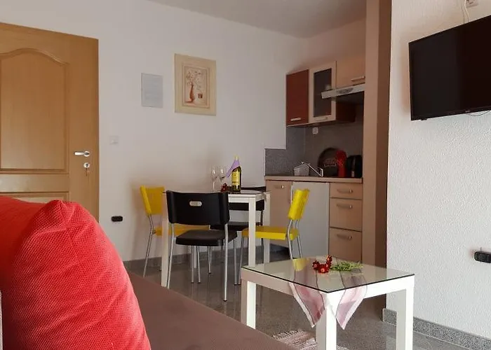 House Zaton