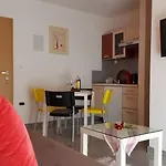 House Zaton